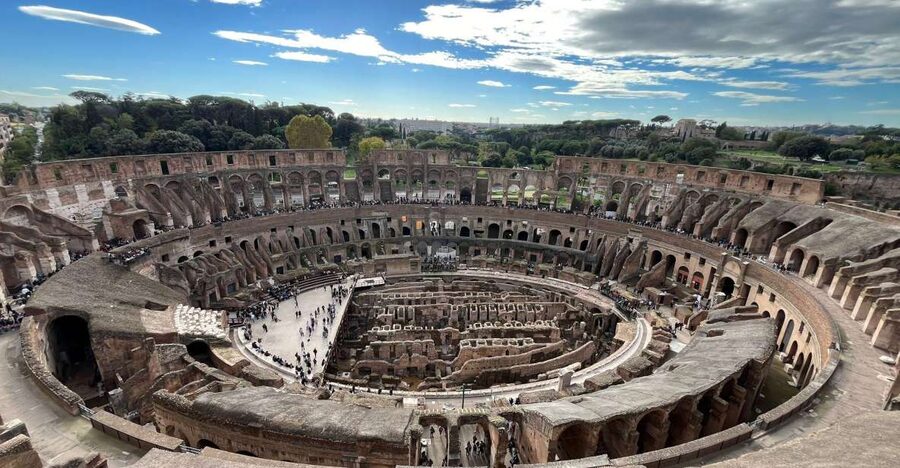 Rome: Colosseum and Ancient Rome Guided Walking Tour - Finding the meeting point and getting through Colosseum security