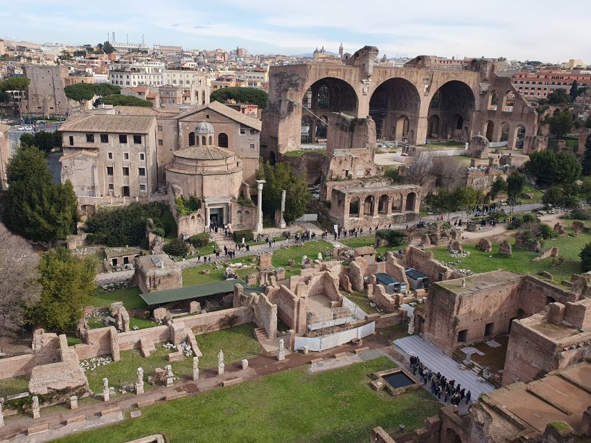 Rome: Colosseum Arena Floor, Roman Forum & Palatine Tour - Gladiator-Style Arena Floor Access: What You Actually Get