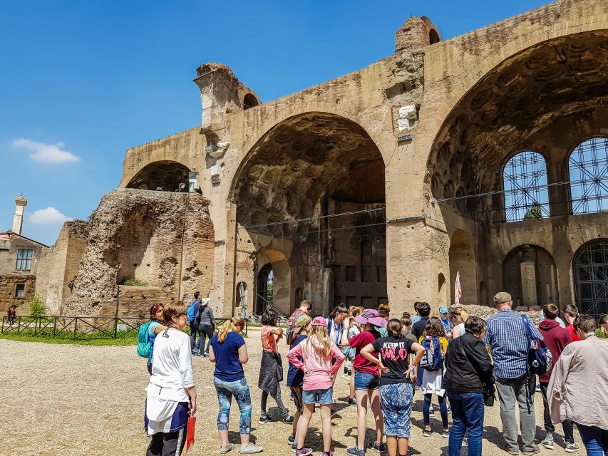 Rome: Colosseum Arena, Palatine Hill & Forum Guided Tour - Price and time value for a 2.5 to 3 hour Colosseum day