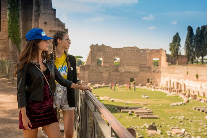 Rome: Colosseum Arena, Roman Forum & Palatine Hill Tour - Live guide vs audio option: choose based on how you like to travel