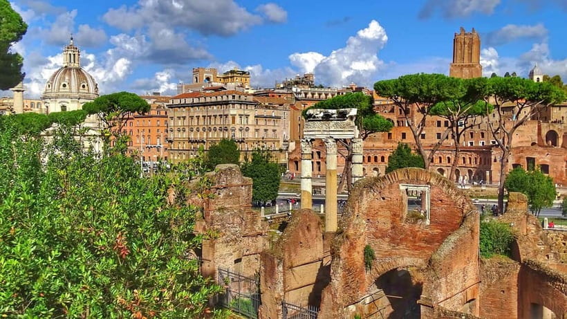 Rome: Colosseum Express Entry with Audio Guide App - Timing and opening hours: plan your clock, not just your map