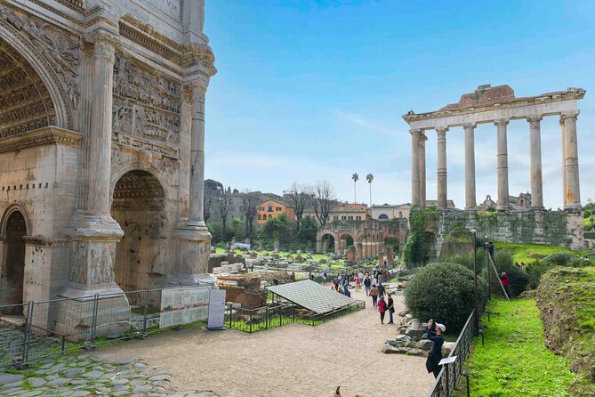 Rome: Colosseum, Forum, and Palatine Hill 3 hr Tour - How the guide quality shows up in the real experience
