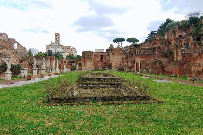 Rome: Colosseum Guided Tour with Roman Forum and Palatine hill - Who should book this tour, and who might want a different plan