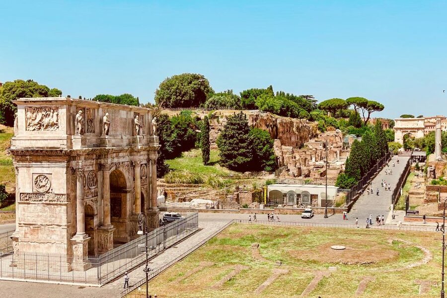 Rome: Colosseum, Palatine Hill and Roman Forum Guided Tour - Should you book the Colosseum, Palatine Hill and Roman Forum guided tour?