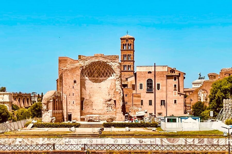 Rome: Colosseum, Palatine Hill and Roman Forum Guided Tour - Price and value: what you actually pay for
