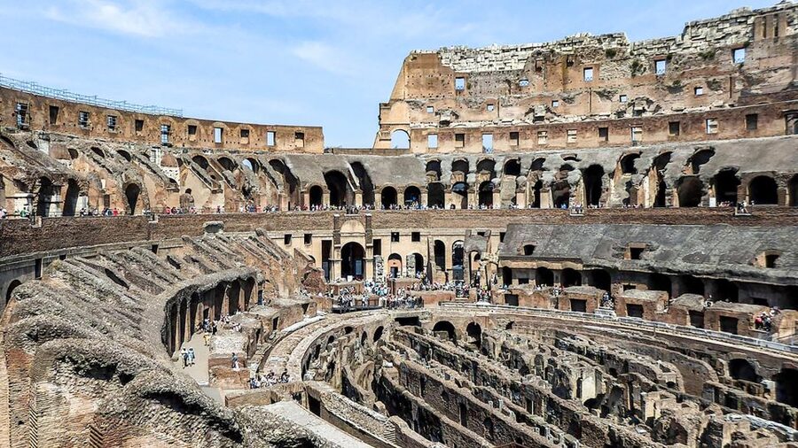 Rome: Colosseum, Roman Forum & Palatine Guided Tour - Entering the Colosseum: Included Entry plus Real-World Crowd Flow