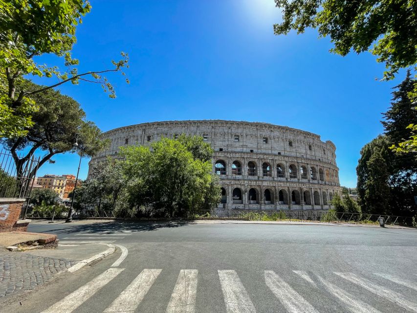 Rome: Colosseum Tour with Access to the Gladiator Arena - 360-degree views inside a ruin that used to host thousands