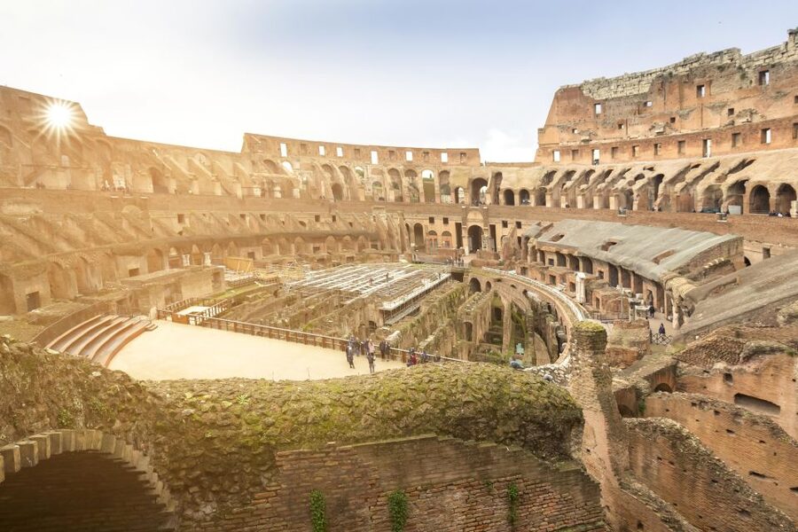 Rome: Colosseum Underground, Arena & Forum Tour - Finding the Green Kiosk, Avoiding the Metro Exit Trap