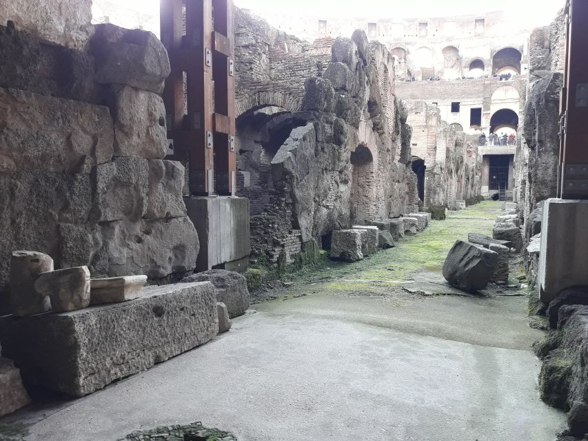 Rome: Colosseum Underground Small Group Guided Tour - Meeting point, 8-person flow, and the headset advantage