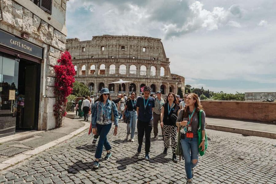 Rome: Colosseum, Vatican Museums & Historic Center in a Day - The Colosseum tour: gladiator stories with official access