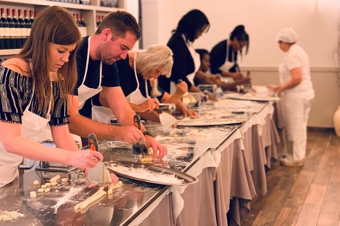 Rome Cooking: Pasta & Tiramisu Making, Free-Flowing Fine Wine - Timing, group size, and the pace that works for Rome