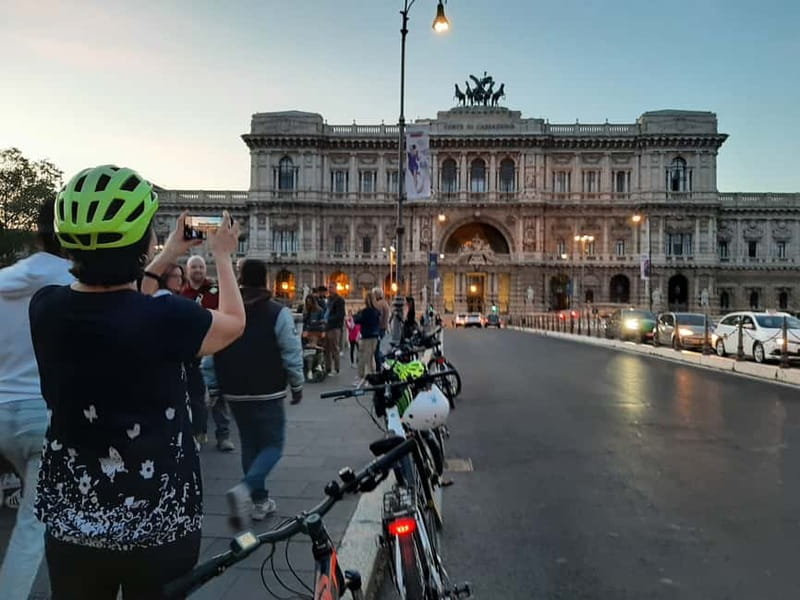 Rome: E-Bike Sunset Tour with Pizza Option - Why a Rome sunset e-bike beats a long walking day