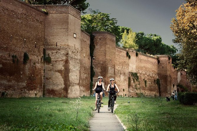 Rome EBike Tour: Appian Way, Catacombs & Roman Aqueducts - Meeting at Via Labicana, then getting moving with a small group