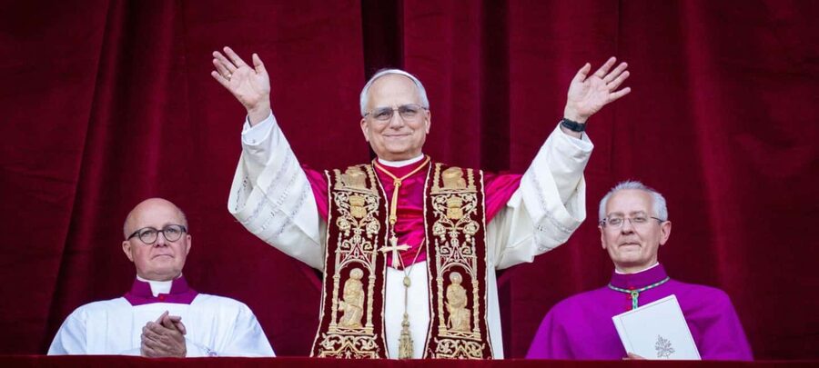 Rome: Escorted Papal Audience Experience with Entry Ticket - Finding Brastours at The Rock Shop, without stress