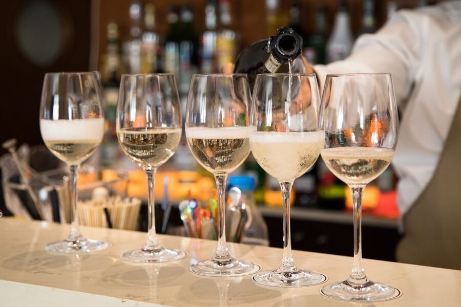 Rome: Evening Golf Cart Tour with Aperitivo - Who This Tour Is Best For (and Who Should Skip It)