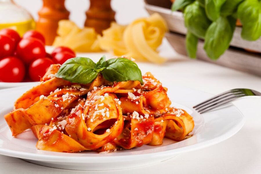 Rome: Fettuccine Pasta Cooking Class in Rome's City Center - Drinks and bruschetta: the value behind the $46 price