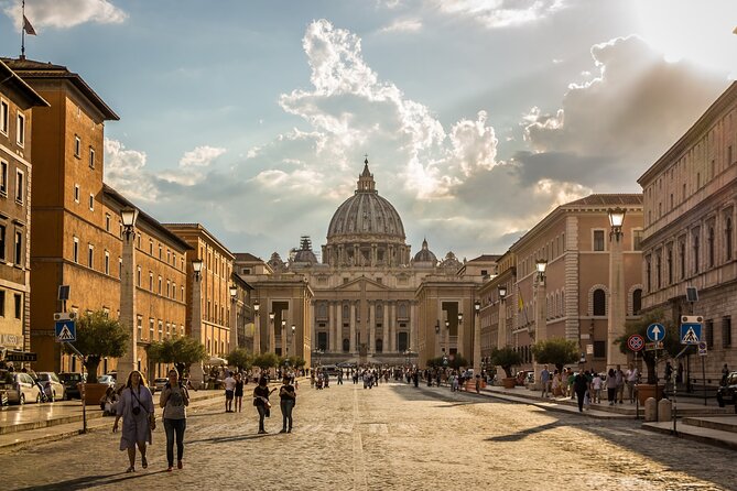 Rome Fiumicino Airport Transfer in Luxury Private Transportation - Timing pitfalls in Rome, and how to protect your schedule