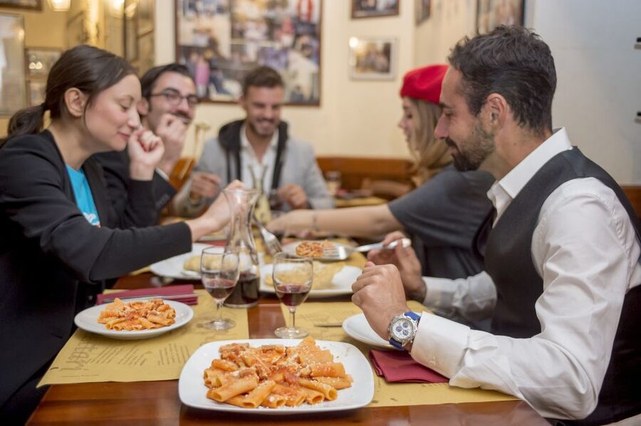 Rome: Food Tour and Wine Tasting in a Traditional Trattoria - Viola for ham and cheese: the clean, classic intro