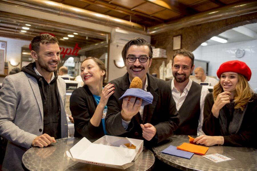 Rome: Food Tour and Wine Tasting in a Traditional Trattoria - Da Venanzio for supplì: crispy rice balls with molten joy