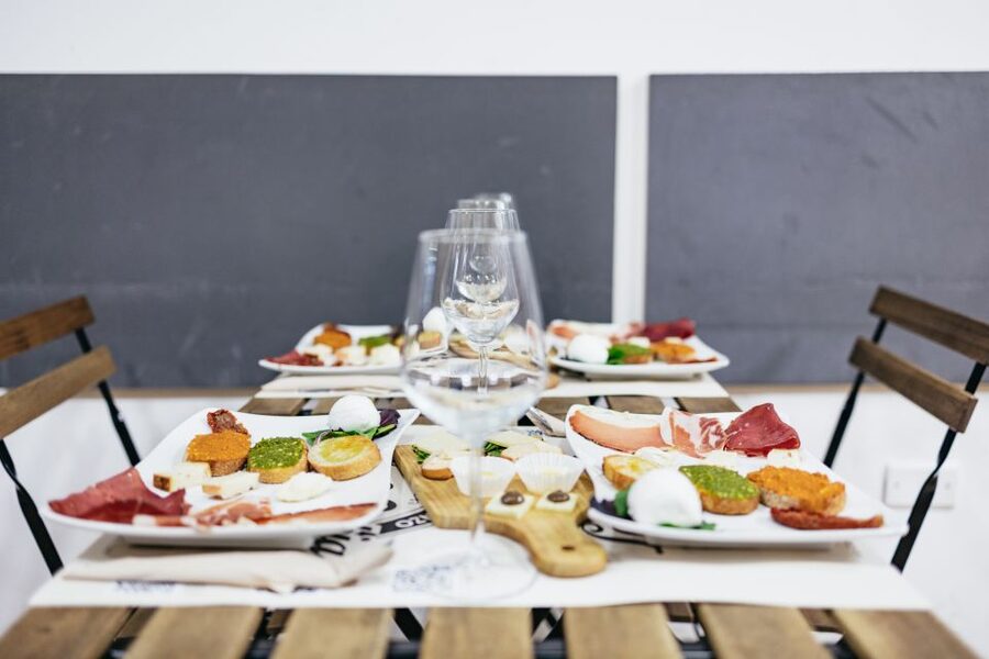 Rome: Food Tour with Unlimited Food and Barolo Wine - Price and Value: What $86.44 Buys You Here