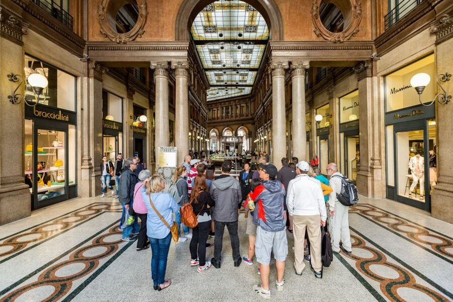 Rome: Fountains and Squares Small-Group Walking Tour - Trevi Fountain finale: the coin moment, then what
