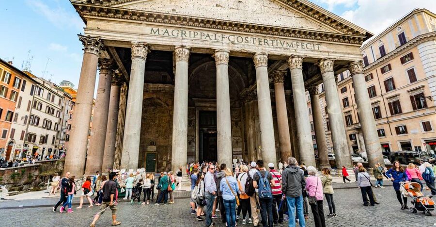 Rome: Fountains and Squares Small-Group Walking Tour - Trinità dei Monti and the Spanish Steps vibe