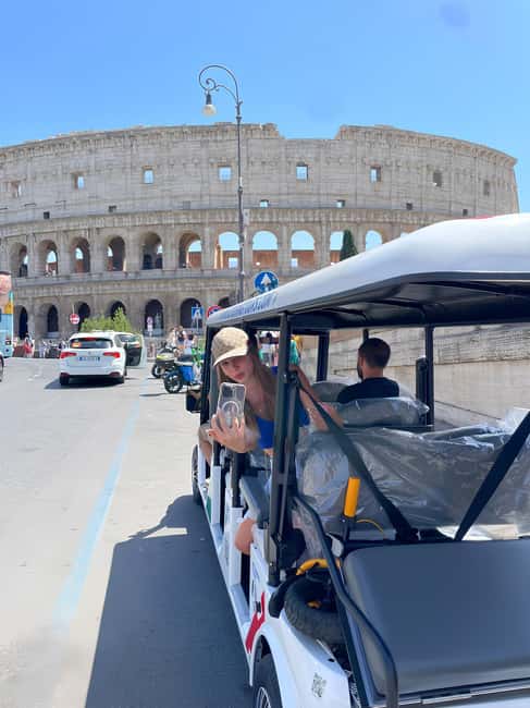 Rome: Fun Golf Cart Tour with Music and Gelato - Piazza Venezia and the Colosseum: when Rome goes cinematic