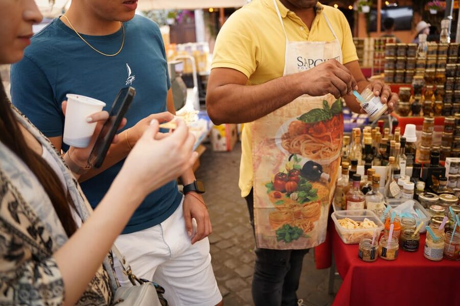 Rome: Guided City Food Tour by Vespa and Tastings - The ride itself: what you gain in 90 to 120 minutes