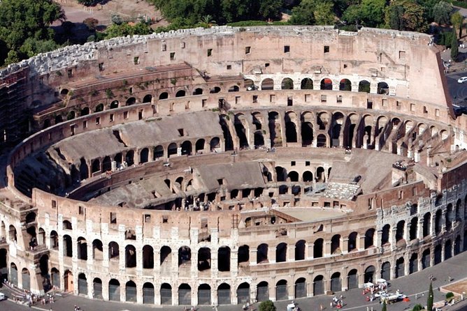 Rome: Guided Group Tour of Colosseum, Roman Forum & Palatine Hill - Guaranteed Colosseum entry, plus headsets that actually help