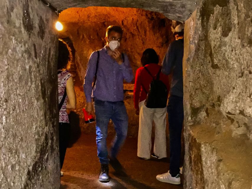 Rome: Guided Roman Catacombs Tour with Transfers - Time on the clock: how the 1.5 hours works in your Rome day
