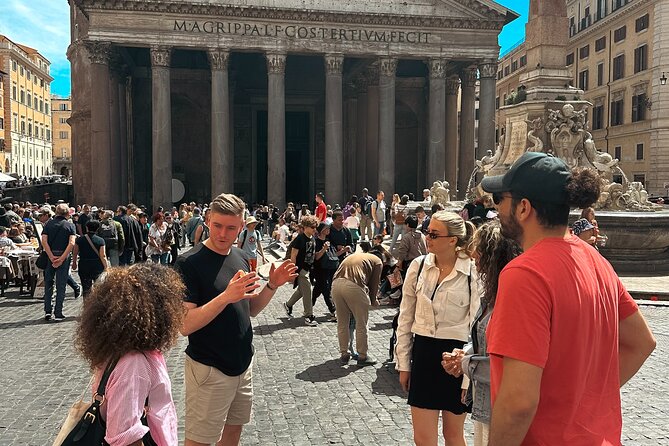 Rome: Guided Small Group Walking Tour of City Highlights - Stop 1: Monumento a Vittorio Emanuele II and Italy’s big message in stone