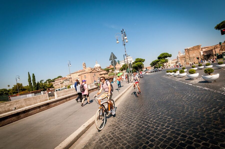 Rome: Highlights Bike Tour - SantIgnazio and Hadrian’s Temple: the details that reward slow looking
