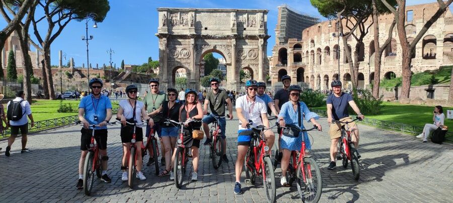 Rome: Highlights Bike Tour - Getting oriented at Fat Tire Tours Rome, Via dei Delfini