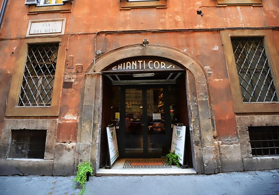 Rome: Italian Opera Concert and Traditional Dinner - The intermission and how to use it well