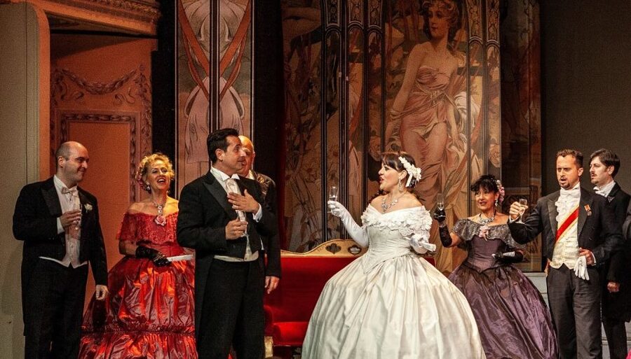 Rome: La Traviata at St. Paul's Within the Walls - St. Paul’s Within the Walls: Architecture, Light, and Acoustics