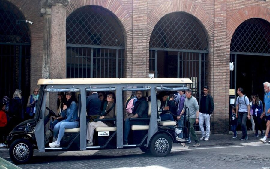 Rome: Night Tour of the City by Golf Cart (Private option) - Circus Maximus, Forum Boarium, and Palatine Hill: night lighting does the work