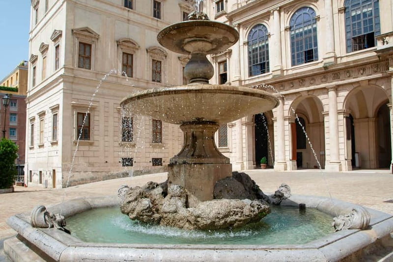 Rome: Palazzo Barberini Galleria Corsini Ticket & Audioguide - Palazzo Barberini: Urban VIII and Maderno’s palace framework