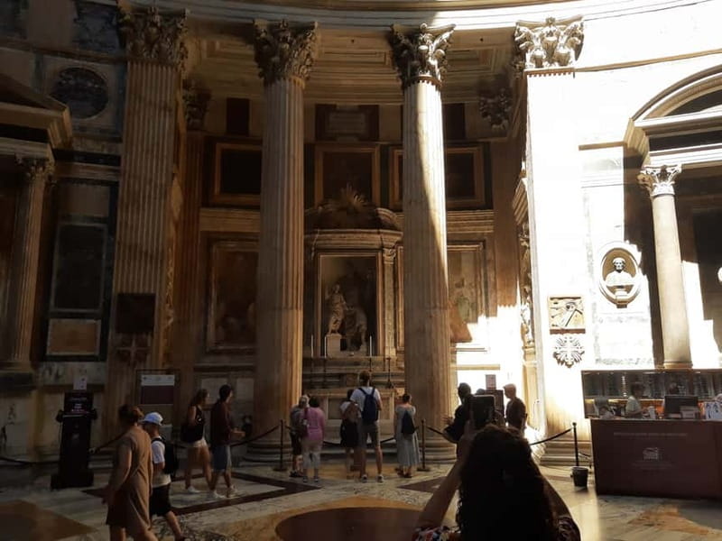 Rome: Pantheon Priority Entry Ticket & Audio Guide App - Turning your ticket into a Rome walking route