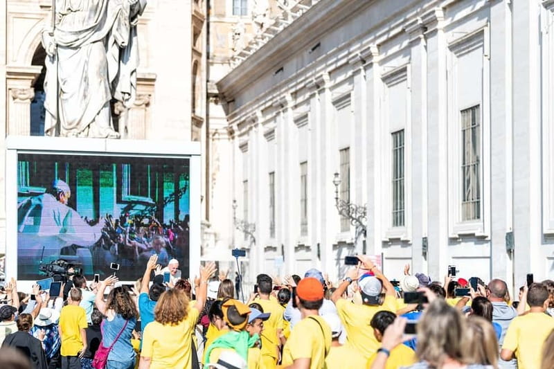 Rome: Papal Audience with Pope Leo IV - Pope Leo IV context: why the waiting time is part of the experience