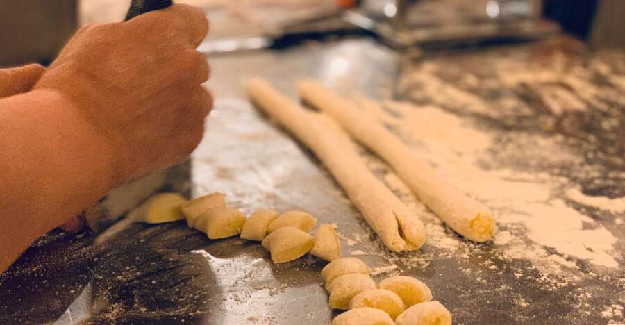 Rome: Pasta & Tiramisu Class with Free Flowing Fine Wine - Tiramisu Workshop: Learning the Method Behind the Layers