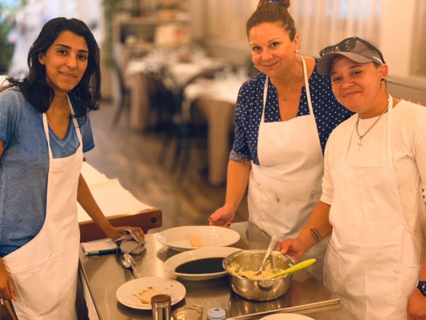 Rome: Pasta & Tiramisu Class with Free Flowing Fine Wine - Free-Flowing Wine or Prosecco: How the Drinks Fit the Cooking