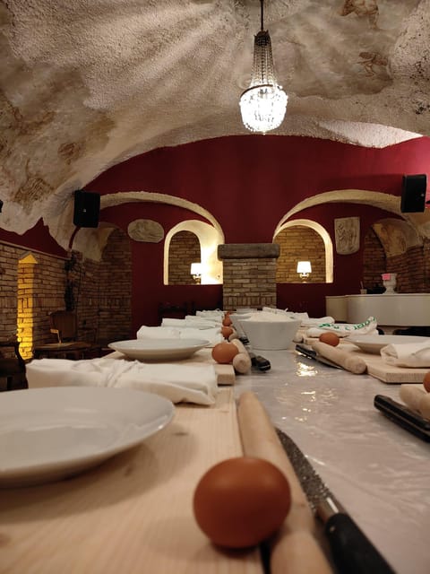 Rome: Pasta & Tiramisu Cooking Class near the Spanish Steps - Language, group energy, and how the class actually feels