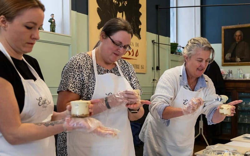 Rome: Pizza & Tiramisu Making Class with Wine & Limoncello - FAQ