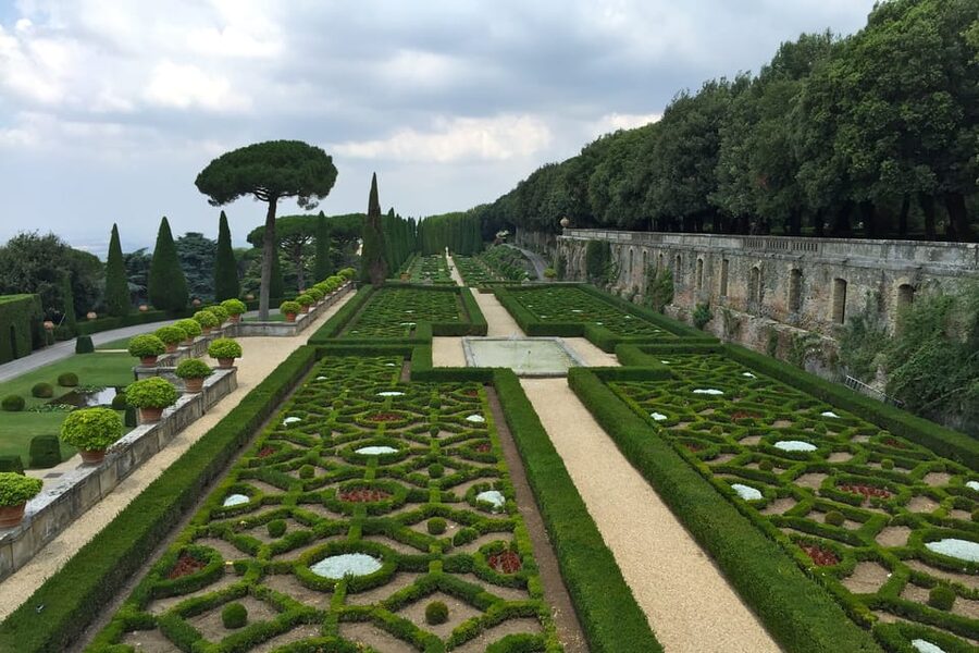 Rome: Pontifical Villa Gardens at Castel Gandolfo Minibus - Key things to know before you go