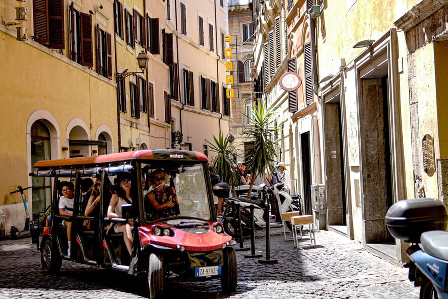 Rome: Private Customizable 3-Hour Golf Cart City Tour - Piazza Navona: Architecture, Street Life, and a Built-In Break