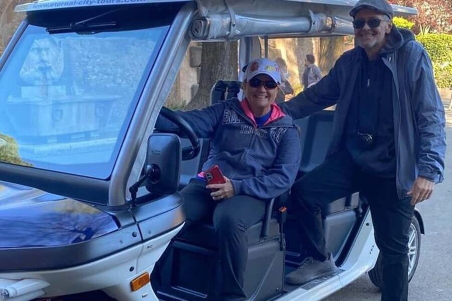 Rome: Private Golf Cart Tour with Artisanal Gelato Tasting - Aventine Keyhole, Piazza Navona, and Trastevere in one smooth arc