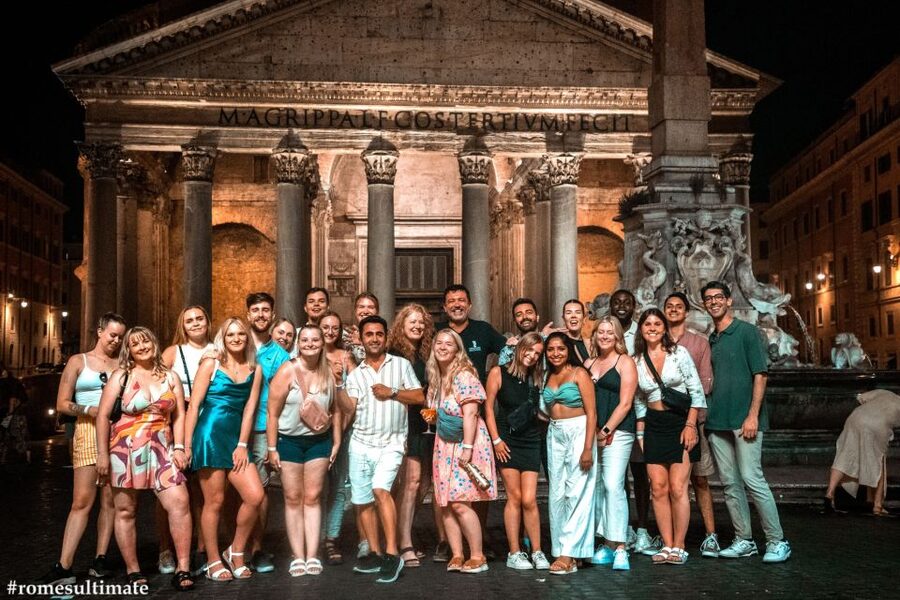 Rome: Pub Crawl and Ultimate Party with Open Bar and Pizza - The Stops Themselves: From Bar Hops to Karaoke and Club Energy