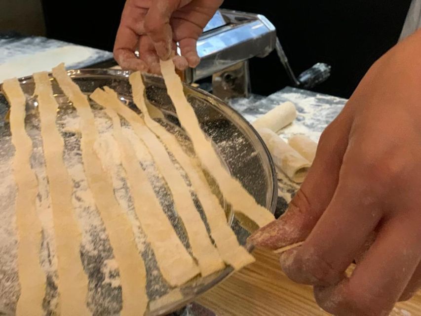 Rome: Roman Master Chef Cooking Class with Wine - Dietary needs and who this works for
