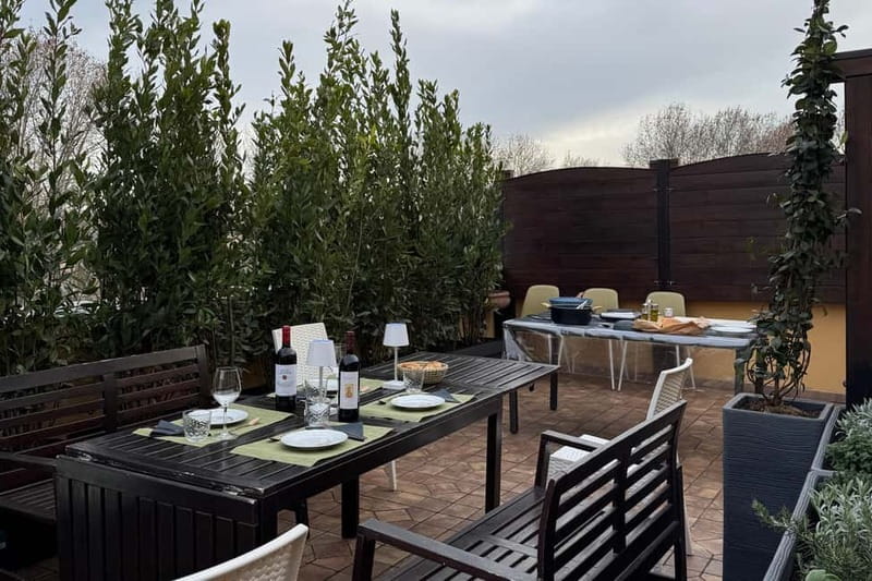 Rome: Rooftop Cooking Class with Wine Tasting near Vatican - What you start with, bruschetta and olive oil flavor basics