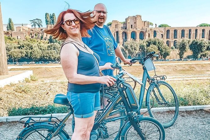 Rome's Best by E-bike: Guided City Tour (Small Group or Private) - Pantheon and the Spanish Steps Area: Rome’s Scale at Eye Level
